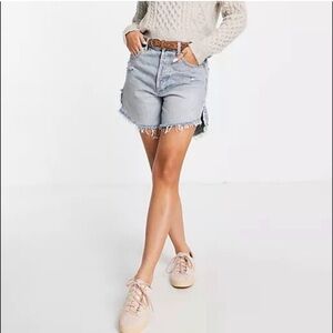 Free People above & beyond denim shorts size 31